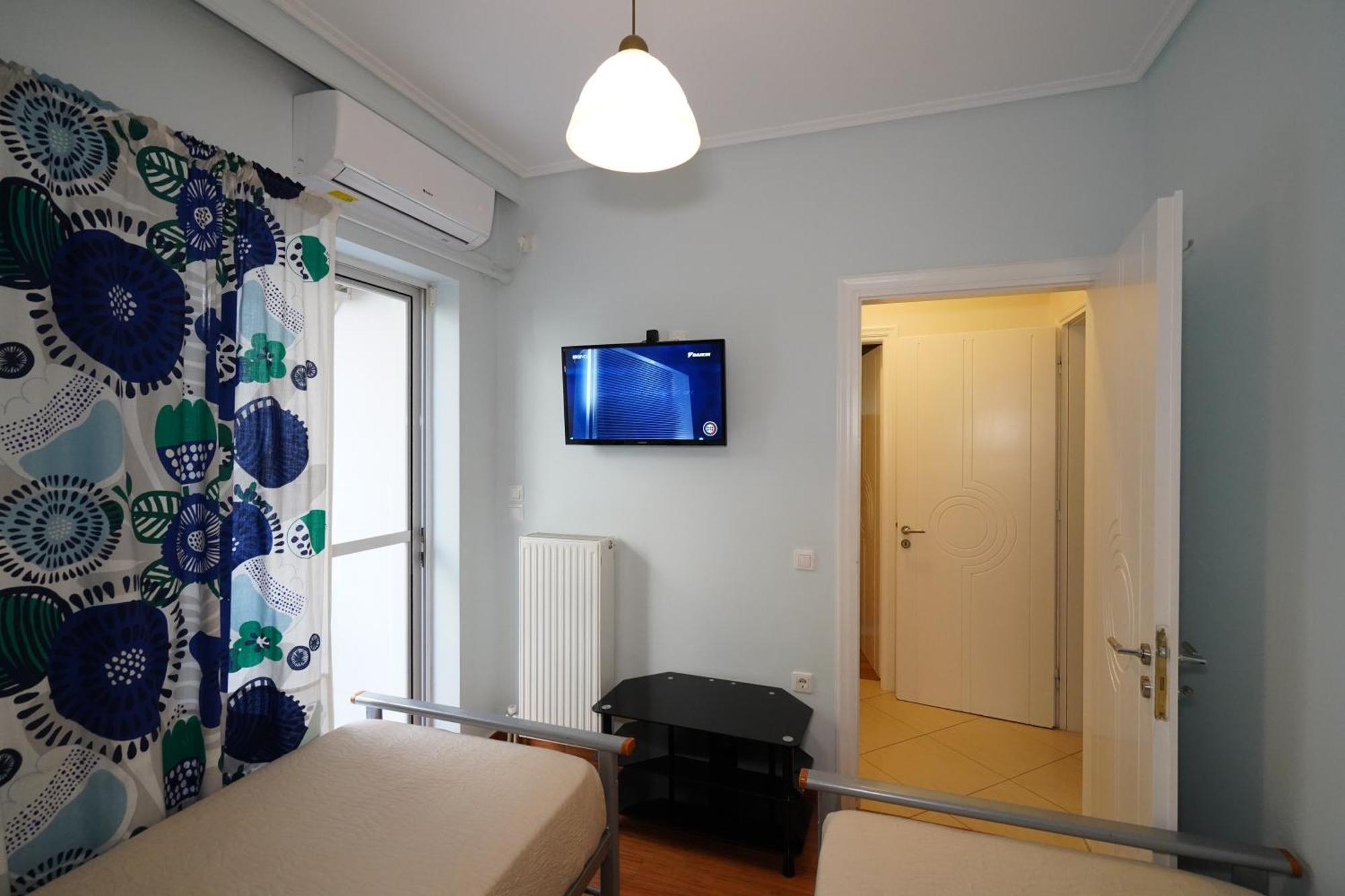 Garden Apartment Next To The Mall -Private Parking Athènes Extérieur photo