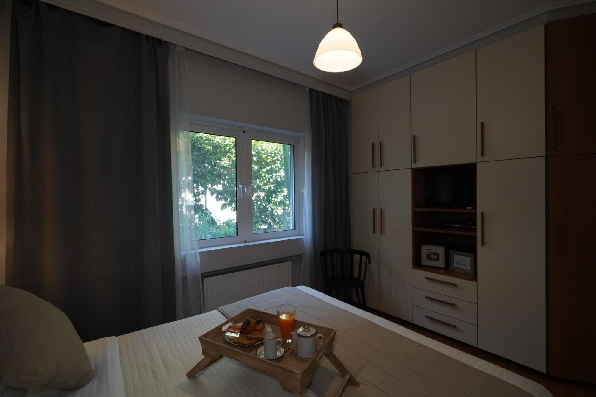 Garden Apartment Next To The Mall -Private Parking Athènes Extérieur photo